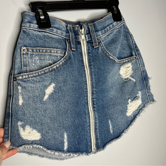 CARMAR ADIGE BEATRICE ZIP FRONT SKIRT - Picture 4 of 8